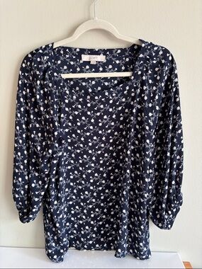 LOFT Navy and White Floral Scoop Neck Blouse